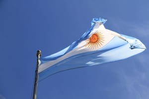 La llamada de Páralos 02x03_Argentina: el laboratorio global y local