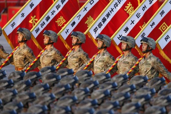 Robots Displaces Chinese Soldiers
